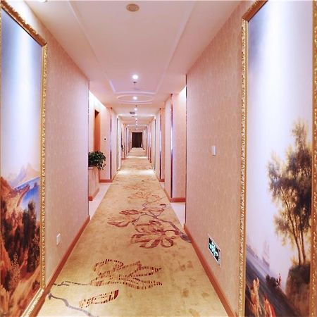 Vienna International Hotel Yantai Changjiang Road Xingyi Square Branch Luaran gambar