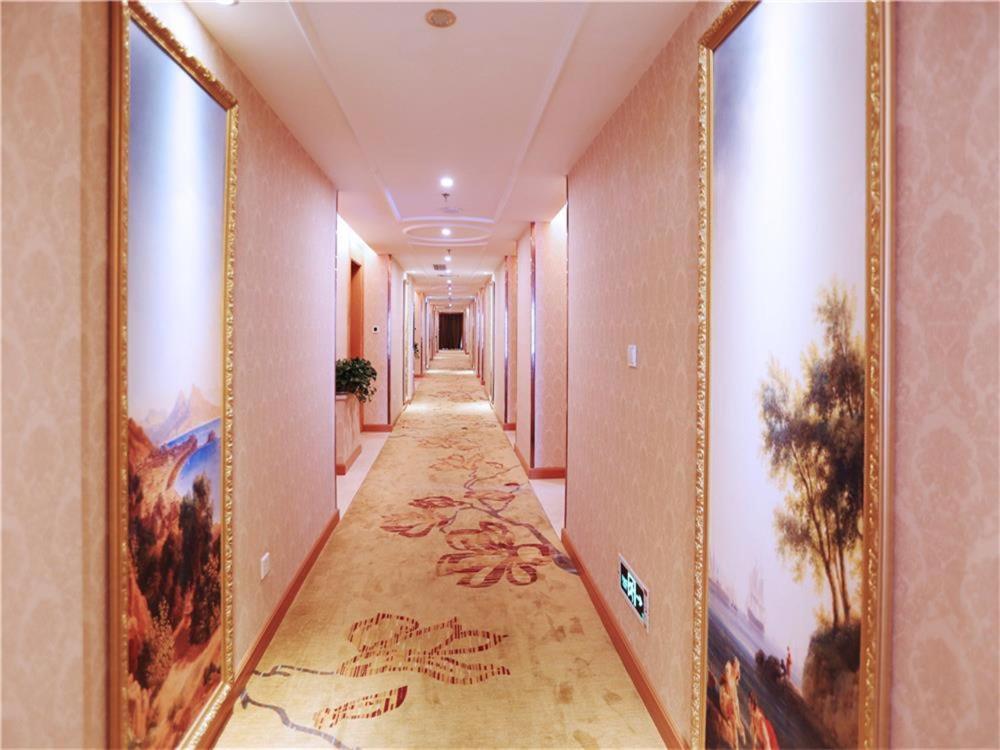 Vienna International Hotel Yantai Changjiang Road Xingyi Square Branch Luaran gambar